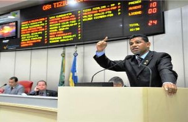 Tiziu requer CPI das usinas e pede para Governo de Rondônia suspender a construção de Jirau 