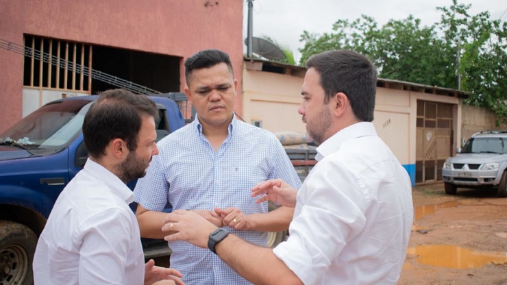 PRAZO: Isaque Machado anuncia obras de asfaltamento nas ruas do bairro Conceição