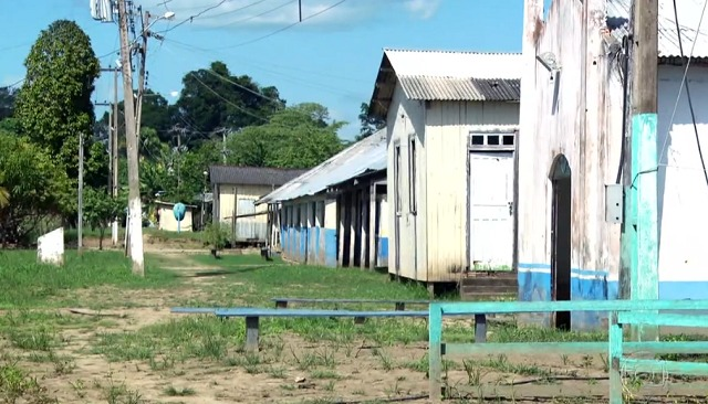 TRANSPORTE ESCOLAR - VÍDEO: Drama dos estudantes portovelhenses é exposto em rede nacional