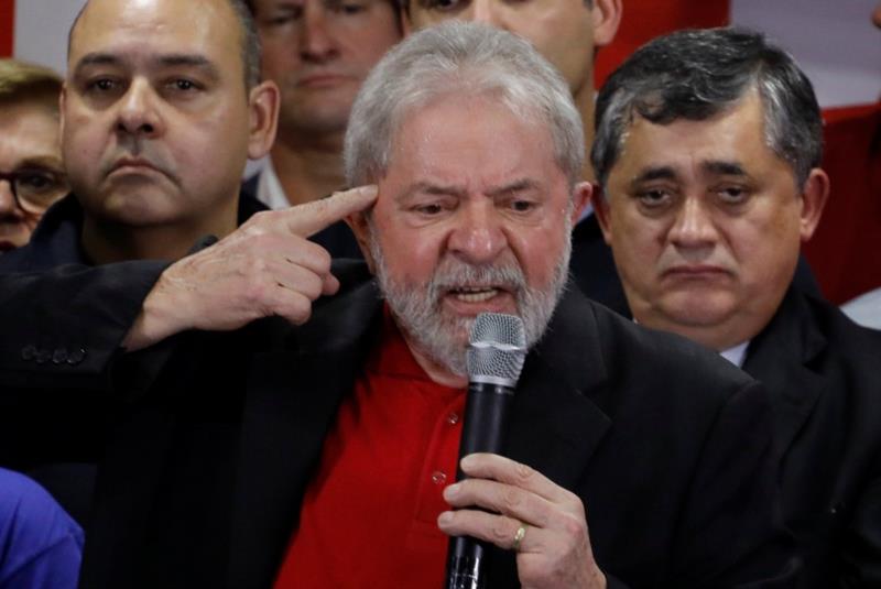 Em discurso, Lula diz que nunca se iludiu com julgamento do TRF4