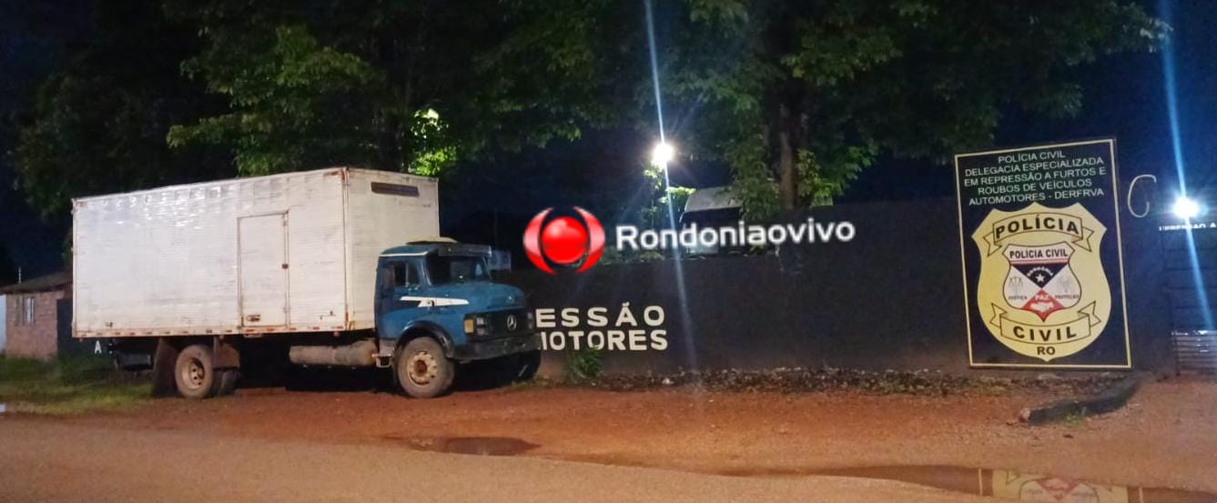 INVESTIGAÇÃO: Delegacia de Furtos e Roubos de Veículos recupera no interior caminhão baú 