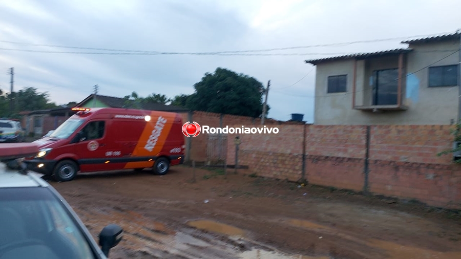 URGENTE - AO VIVO: Policial sofre fratura ao cair de telhado de residência