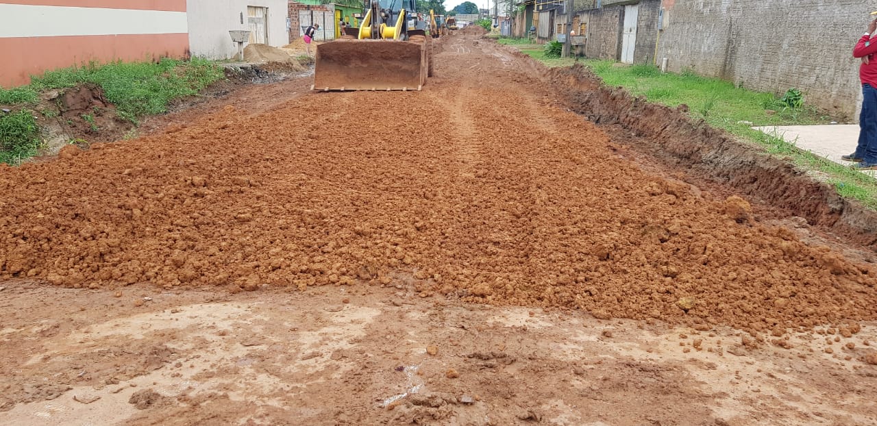 ATENDIDO: Bairro Lagoinha recebe encascalhamento a pedido do vereador Junior Cavalcante