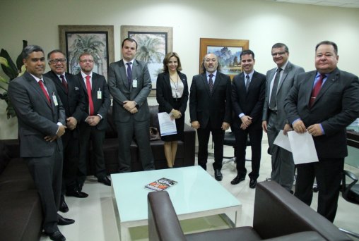 OAB/RO realiza visita institucional e apresenta sugestões ao TJRO