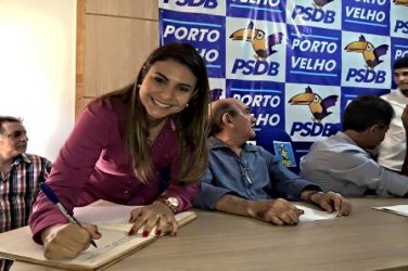 Mariana Carvalho conclama militância para convenção de partido