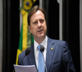 Empresas de deputados e senadores devem R$ 372 milhões à Previdência