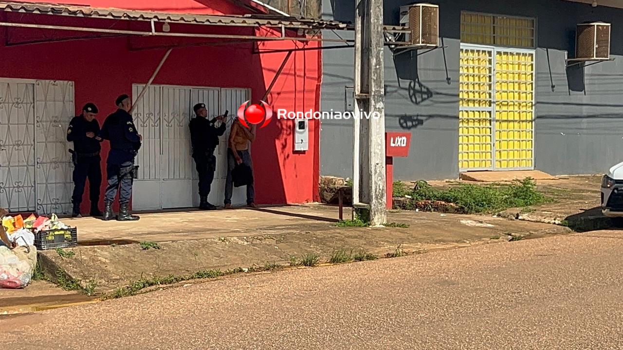 URGENTE: Idoso de 70 anos é agredido com golpes de facão na zona Sul