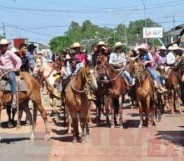 Briga em cavalgada deixa uma pessoa ferida