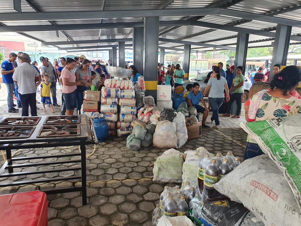 MOBILIZAÇÃO: Pais de alunos da zona Rural chegam à capital e pedem solução para transporte escolar