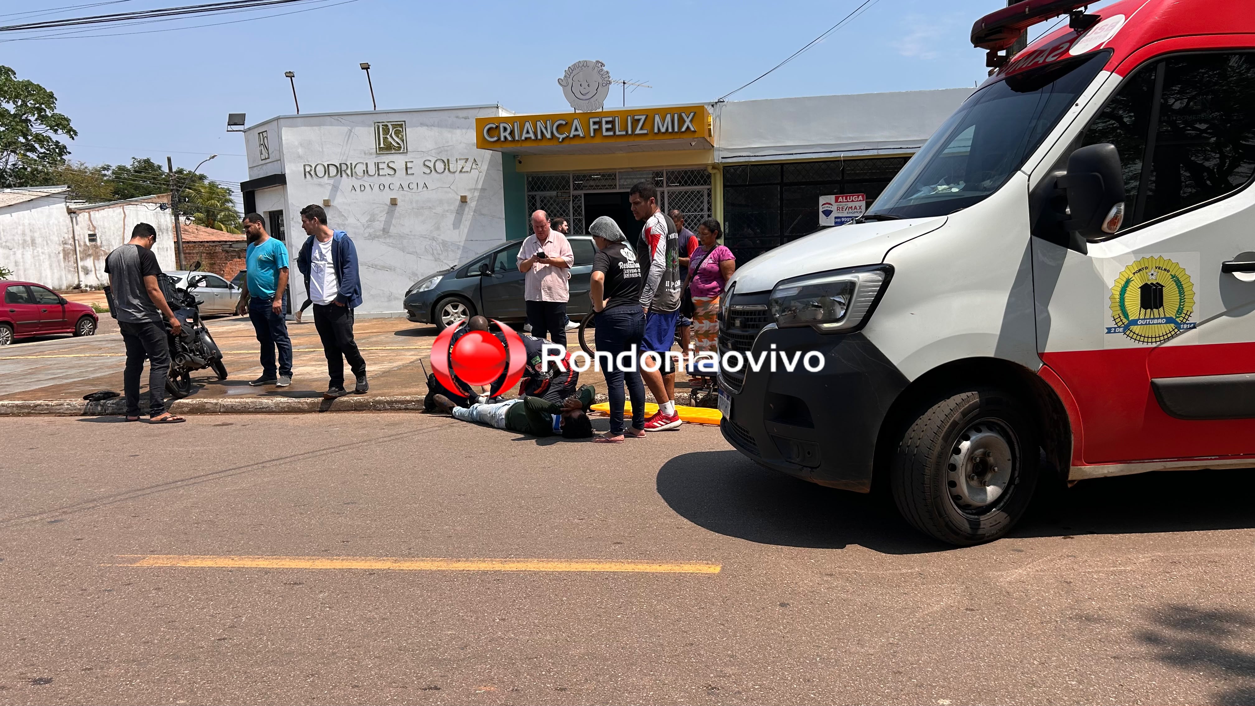 URGENTE: Motoboy quebra a perna após motorista cruzar preferencial