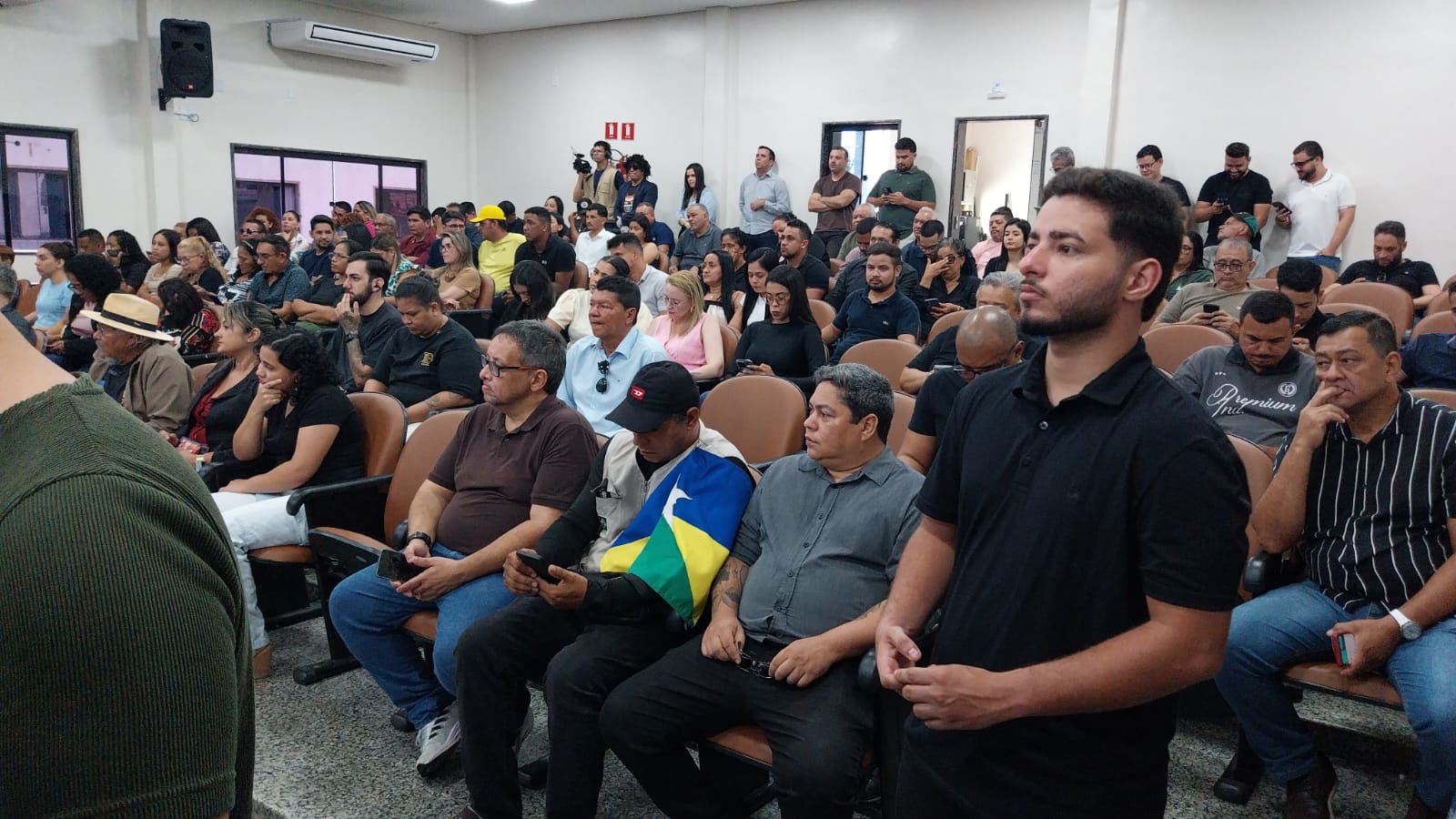 MEDO?: Vereadores evitam leitura de impeachment contra Marcos Combate