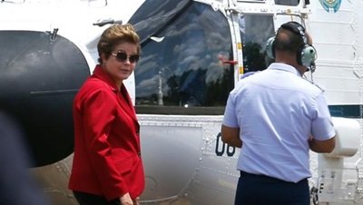 PT freta jato particular para Dilma participar de ato em Campinas

