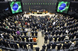 ELEIÇÕES 2014 - Mulheres eleitas representam apenas 10% no Congresso 