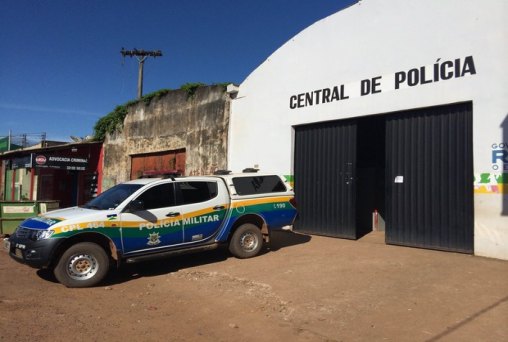 Militar detido no centro de correção agride esposa durante visita natalina