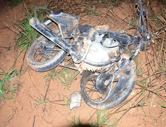 Homem morre após colisão entre veiculo e moto 