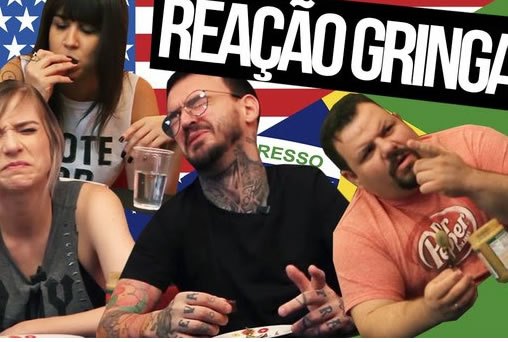 Youtubers brasileiros experimentam comidas saudáveis americanas