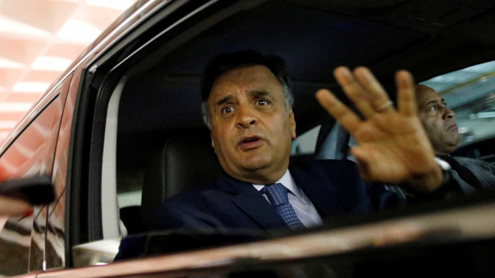 Aécio Neves é internado em hospital de Brasília, diz site