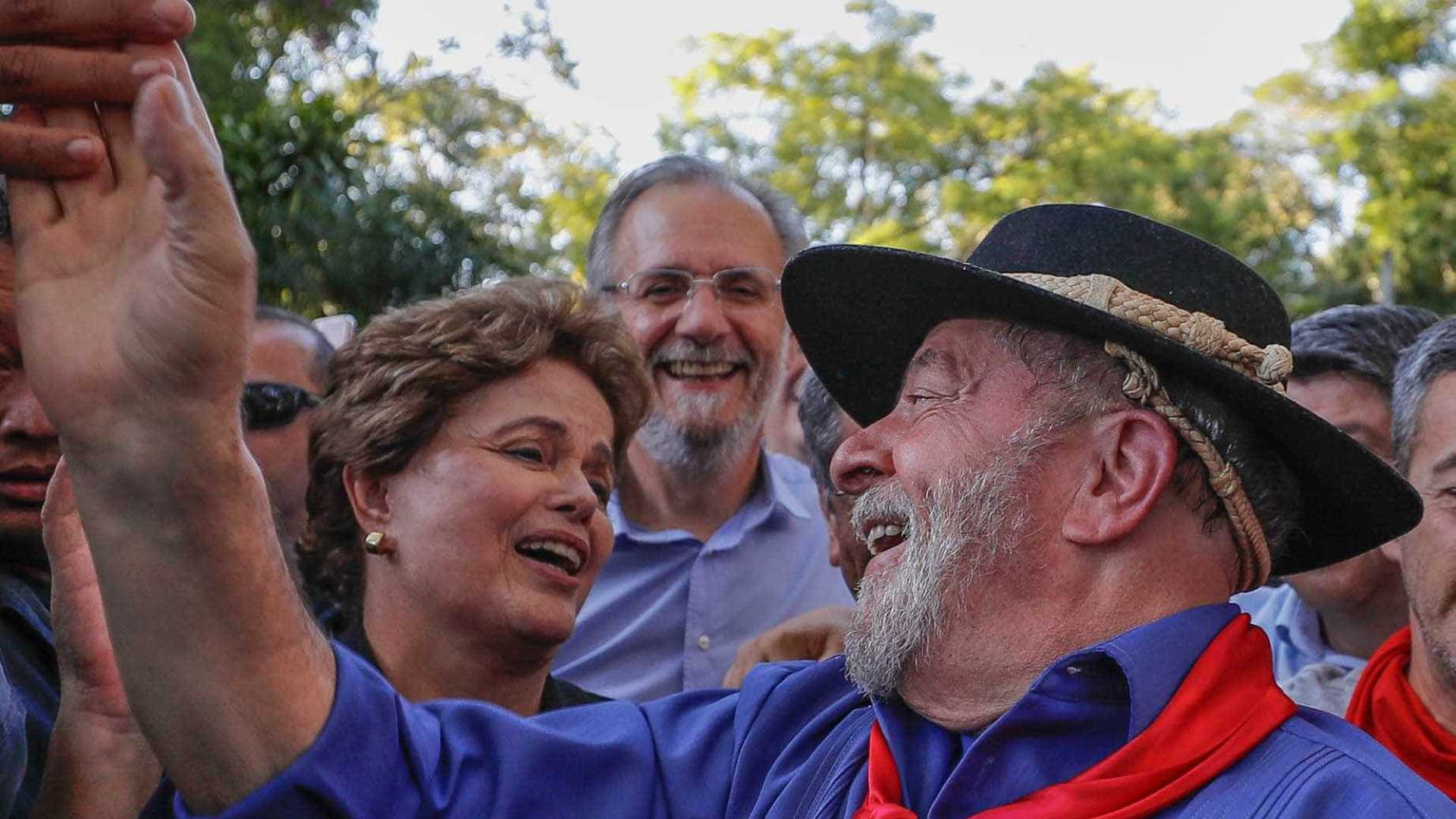 Lula enfrenta protesto pelo 3º dia e diz ser alvo de ódio