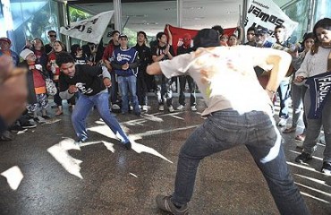 Servidores federais fazem protesto em frente ao Ministério do Planejamento