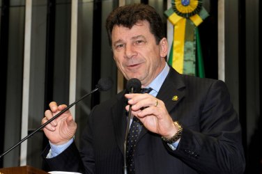 Nota de esclarecimento do Senador Ivo Cassol