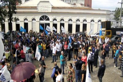 Grande protesto reúne agentes civis, penitenciários e professores na capital – Vídeo