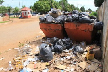 COLETA DO LIXO - Prefeitura tem 15 dias para corrigir edital de licitação suspensa pelo TCE