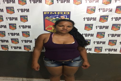 Com gargalo de garrafa, mulher tentar matar namorado em balneário