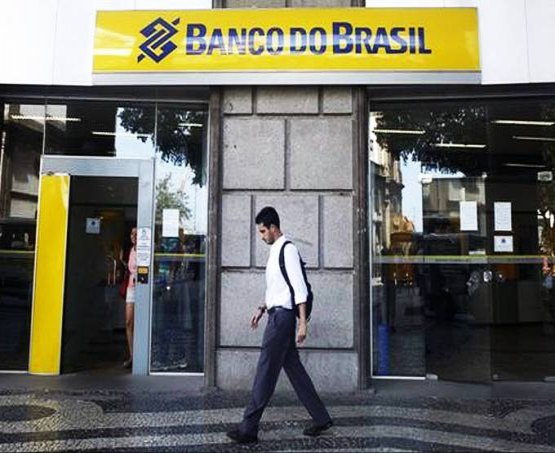 Banco do Brasil anuncia plano de fechar 402 agências