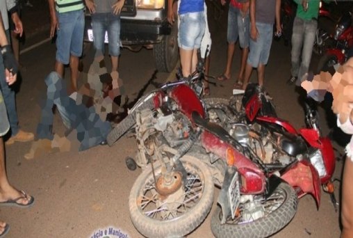 Colisão entre motocicletas deixa um morto e um gravemente ferido