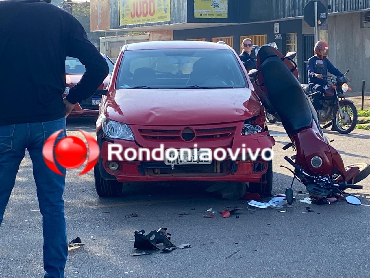 VEJA VÍDEO: Mulher fica em estado grave após acidente no Liberdade