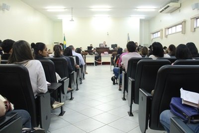 CASO NAIARA - Depoimento de delegado toma quase todo o dia na sessão do Júri