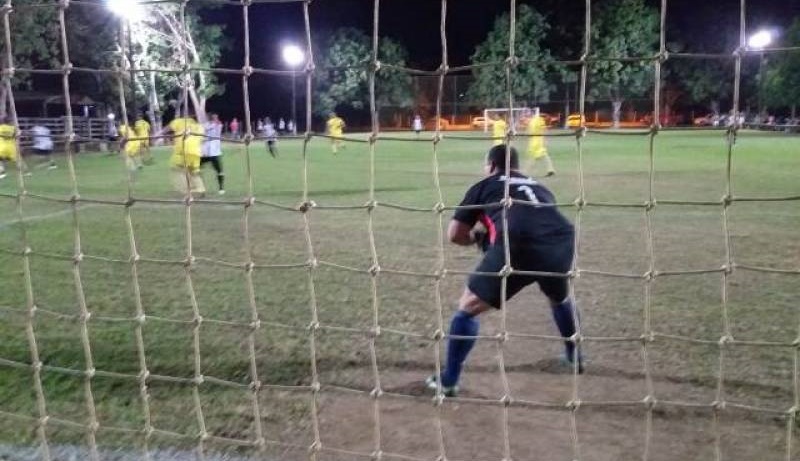 FUTEBOL: ATFC e Primos farão uma das semifinais do Torneio Aberto