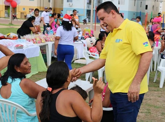 NATAL SOLIDÁRIO: Vereador Edesio Fernandes realiza evento natalino no Porto Belo 4