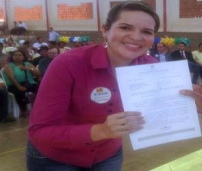 Ana Maria pede regularização fundiária para outros bairros
