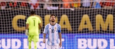 Messi cancela aposentadoria da seleção e está de volta