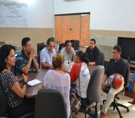 Vereador Edesio visita Semur com moradores de Porto Velho 