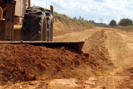 Municípios investem em quase 4.500 quilômetros de estradas 