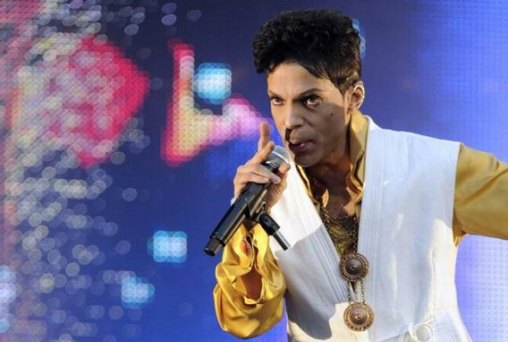 Morre o cantor e superstar Prince, aos 57 anos