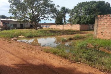 Júnior Siqueira pede serviços para bairro Castanheira