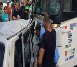 Ônibus com jogadores do Figueirense sofre acidente