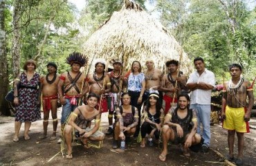 Aldeia Suruí Gamir na Linha 14 promove Festa com Grupo de Teatro de SP