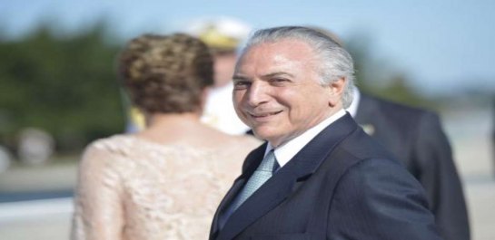 Michel Temer cai em pegadinha de rádio argentina