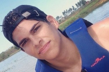 ARIQUEMES - Jovem desaparece no Rio Jamarí enquanto pilotava Jet Ski