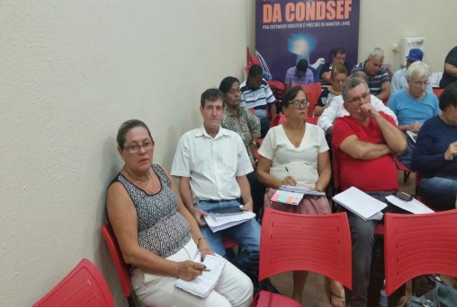 Diretores Executivos do Sindsef participam de CDE em Brasília