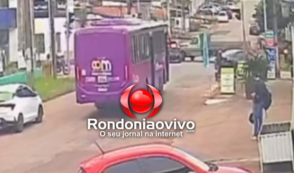 VÍDEO: Câmeras flagram grave acidente no Centro; motorista de caminhão avançou sinal
