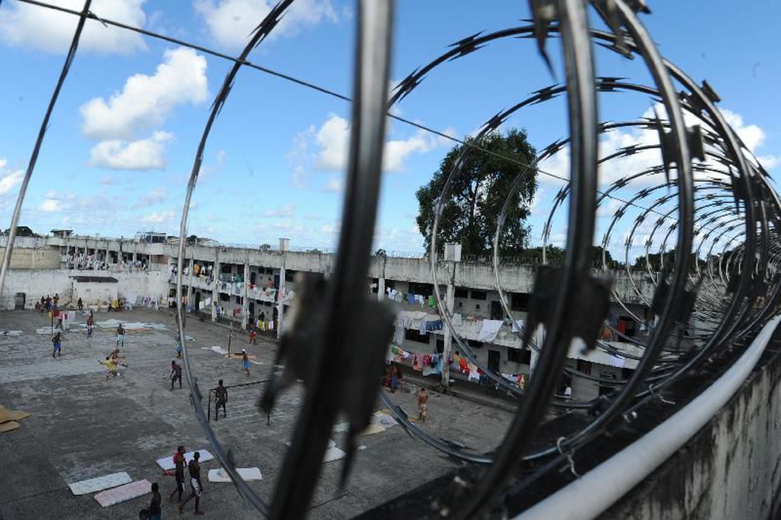 POLÊMICA: STJ ordena que presa trans seja transferida para ala feminina