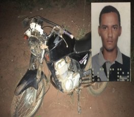 Motociclista morre após colisão com capivara