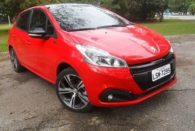 Peugeot 208 GT: fonte da juventude
