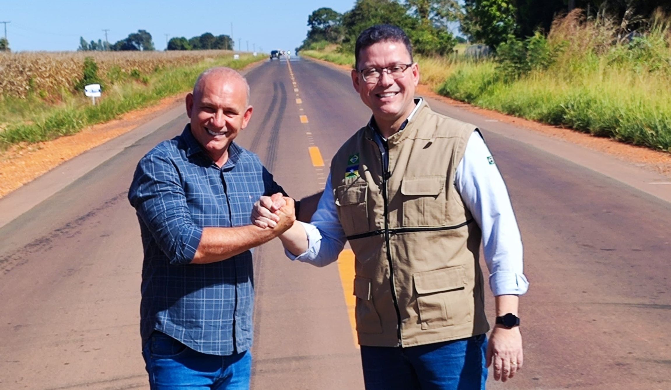 EZEQUIEL NEIVA: Rodovia do Boi recebe 84 km de pavimentação após pedido do deputado