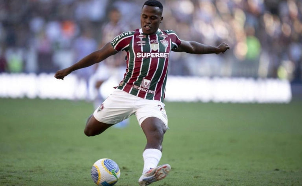 DISPUTA: Palmeiras perde e vê Jhon Arias encaminhar acerto com outra grande potência